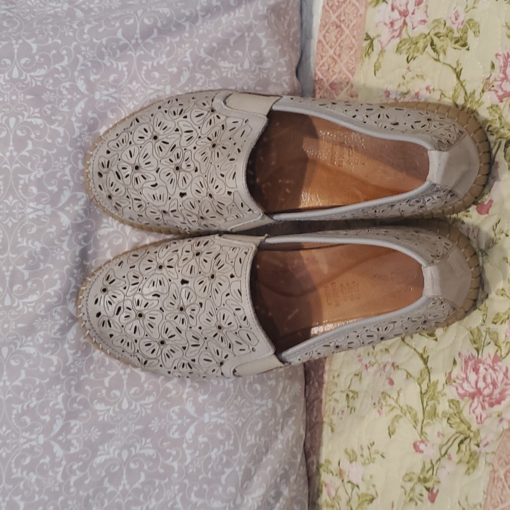 Spring Step Jookin Slip On Shoes Womens Size 39 8.5 Ivory Leather Casual Comfy